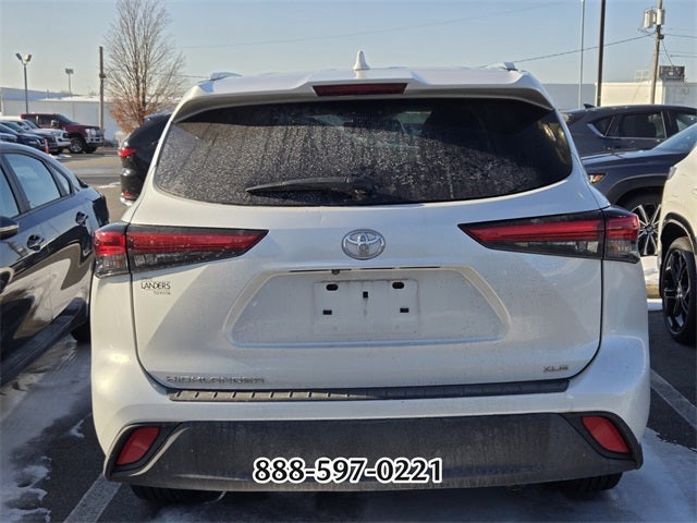 2022 Toyota Highlander XLE