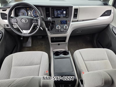 2018 Toyota Sienna L 7 Passenger