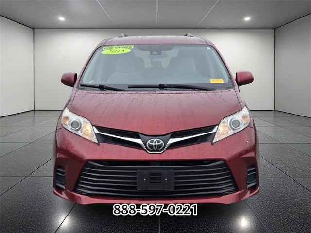 2018 Toyota Sienna L 7 Passenger