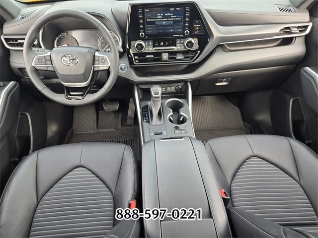 2022 Toyota Highlander XSE