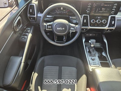 2023 Kia Sorento LX