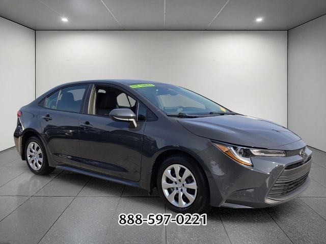 2025 Toyota Corolla LE