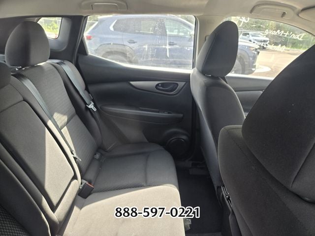 2022 Nissan Rogue Sport S