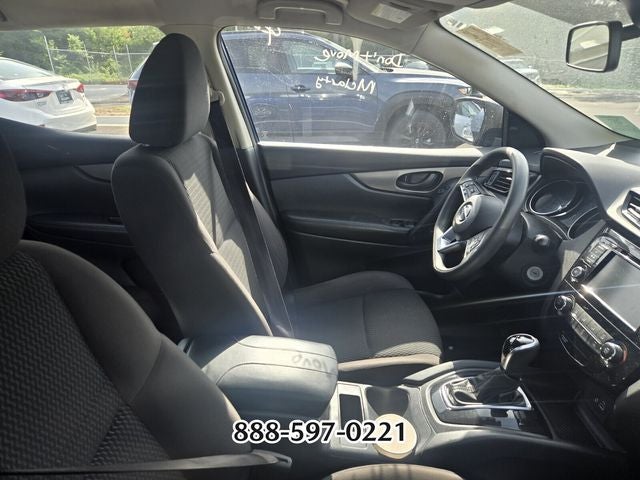 2022 Nissan Rogue Sport S