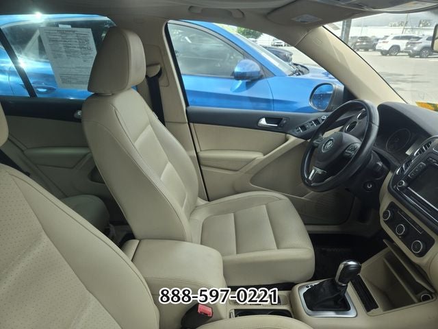 2012 Volkswagen Tiguan Base