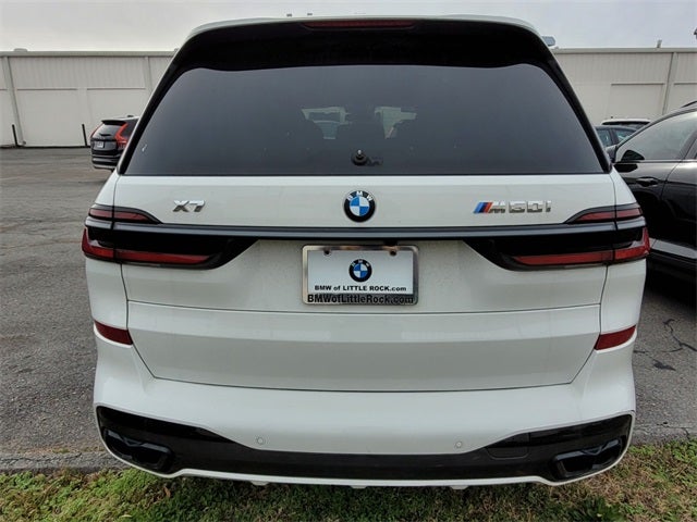 2024 BMW X7 M60i