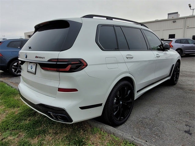 2024 BMW X7 M60i