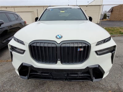 2024 BMW X7 M60i