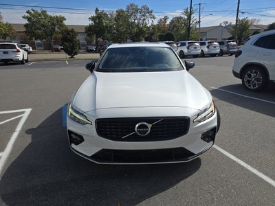 2021 Volvo S60 T5 R-Design