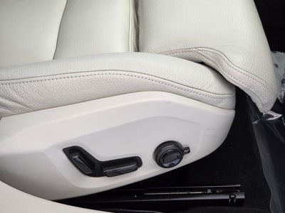 2022 Volvo S60 Recharge Plug-In Hybrid T8 Inscription