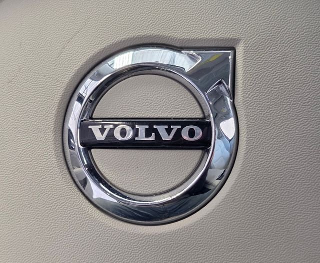 2022 Volvo S60 Recharge Plug-In Hybrid T8 Inscription