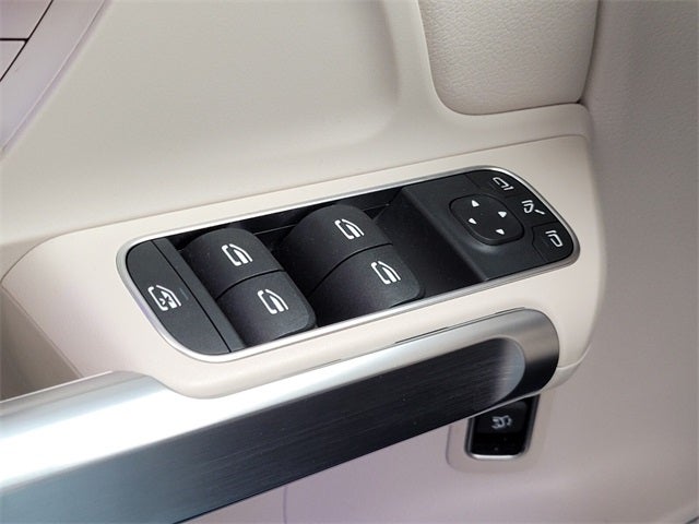 2024 Mercedes-Benz GLB GLB 250 4MATIC®