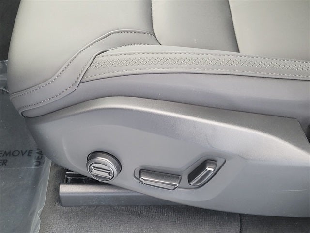 2025 Volvo XC90 B6 Plus 7-Seater 2025.5