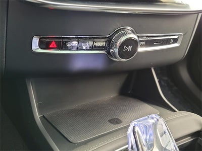 2025 Volvo XC90 B6 Plus 7-Seater 2025.5