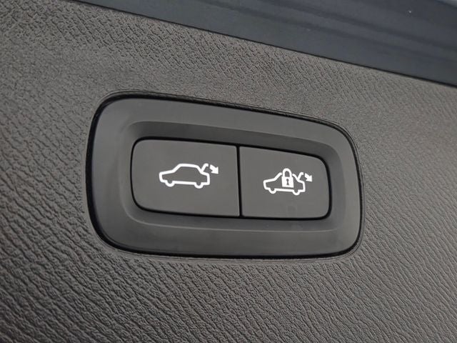 2025 Volvo XC90 B6 Plus 7-Seater 2025.5