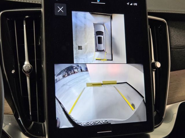 2025 Volvo XC90 B6 Plus 7-Seater 2025.5