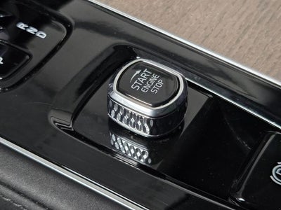 2025 Volvo XC90 B6 Plus 7-Seater 2025.5