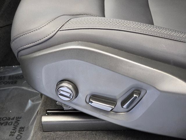 2025 Volvo XC90 B6 Plus 7-Seater 2025.5