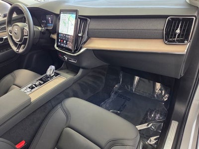 2025 Volvo XC90 B6 Plus 7-Seater 2025.5