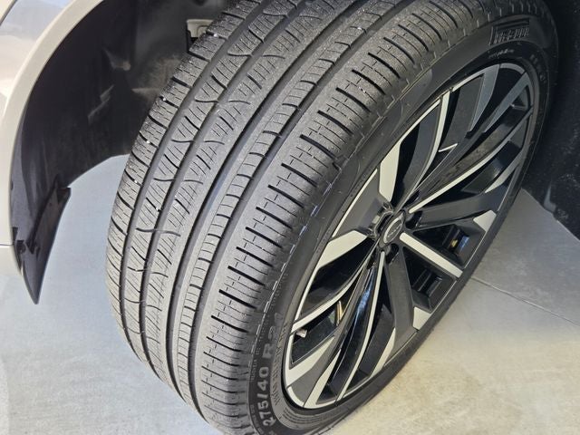 2025 Volvo XC90 B6 Plus 7-Seater 2025.5