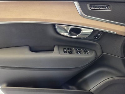 2025 Volvo XC90 B6 Plus 7-Seater 2025.5