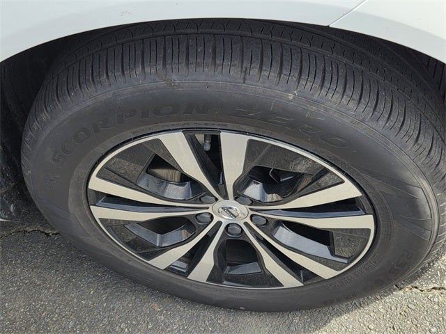 2025 Volvo XC90 B6 Plus 7-Seater 2025.5