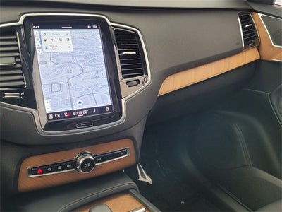 2025 Volvo XC90 B6 Plus 7-Seater