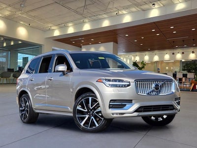 2023 Volvo XC90 B6 Plus 7-Seater