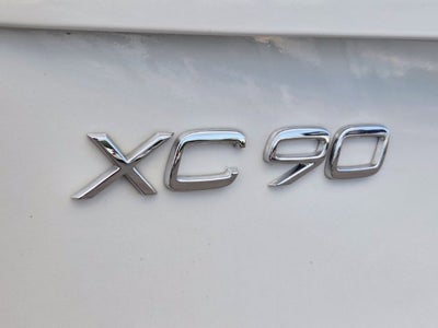 2022 Volvo XC90 T6 Inscription