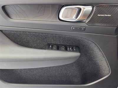 2023 Volvo XC40 Recharge Pure Electric Ultimate