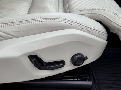 2023 Volvo XC90 Recharge Plug-In Hybrid Ultimate