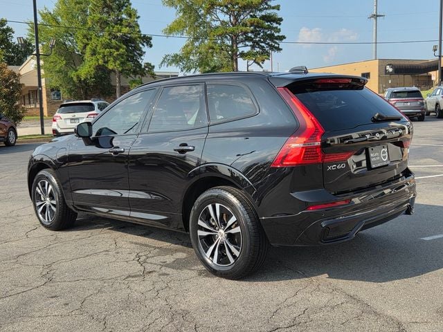 2024 Volvo XC60 Recharge Plug-In Hybrid Core Dark