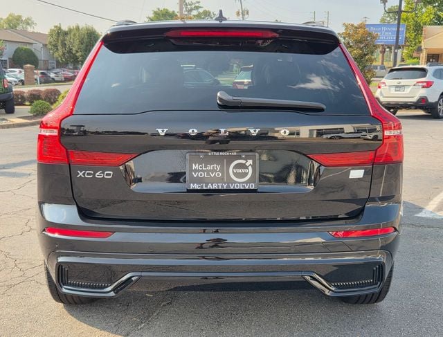 2024 Volvo XC60 Recharge Plug-In Hybrid Core Dark