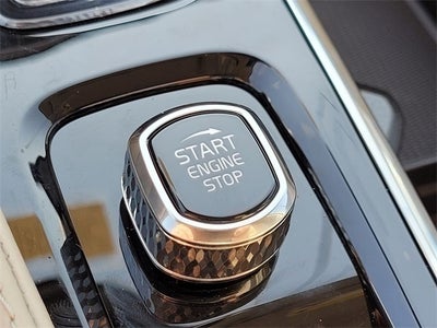 2025 Volvo XC90 Plug-In Hybrid T8 Plus 7 Passenger