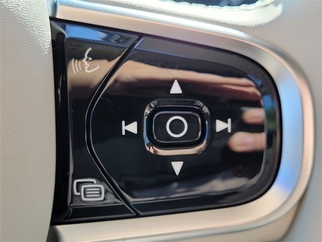 2025 Volvo XC90 Plug-In Hybrid T8 Plus 7 Passenger