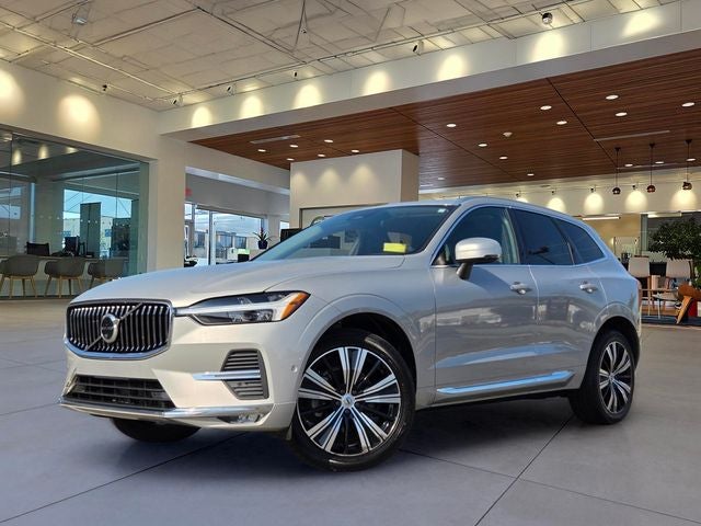 2023 Volvo XC60 B5 Ultimate Bright Theme