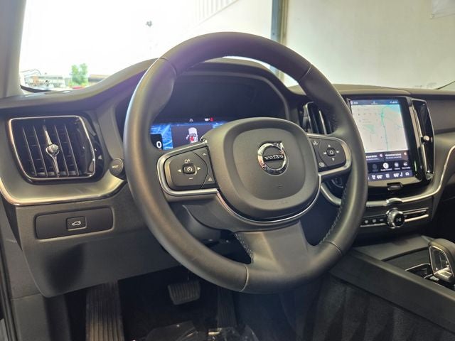 2024 Volvo XC60 B5 Core