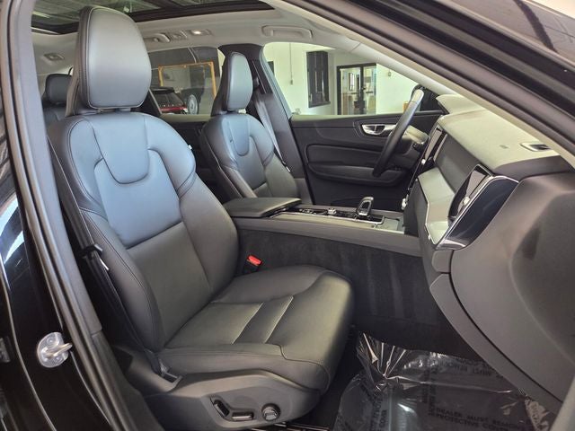 2024 Volvo XC60 B5 Core