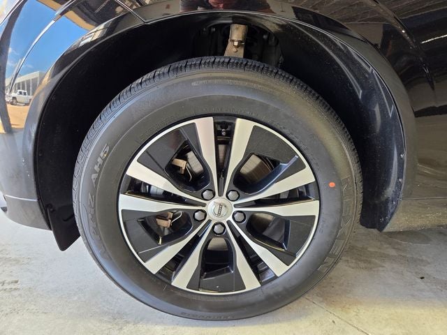 2024 Volvo XC60 B5 Core