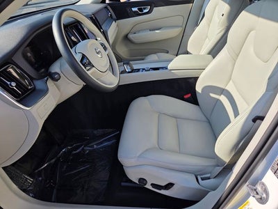 2024 Volvo XC60 B5 Core
