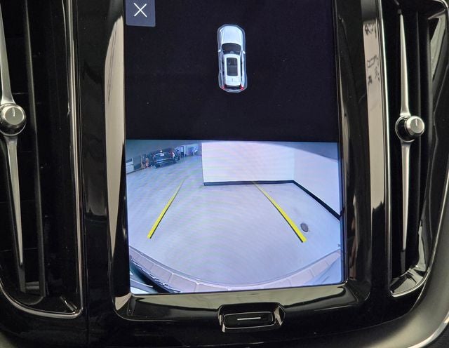 2023 Volvo XC60 B5 Core