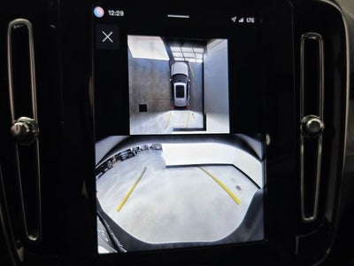 2025 Volvo XC40 B5 Plus Bright Theme