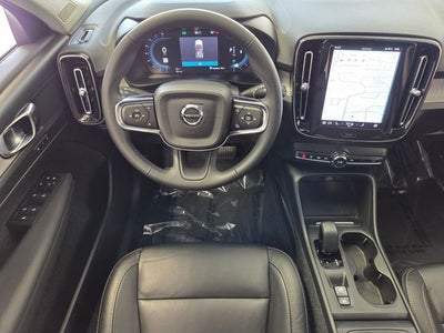 2023 Volvo XC40 B5 Core