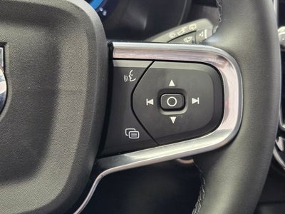 2023 Volvo XC40 B5 Core