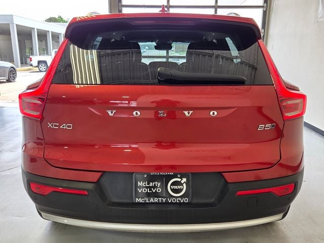 2023 Volvo XC40 B5 Core