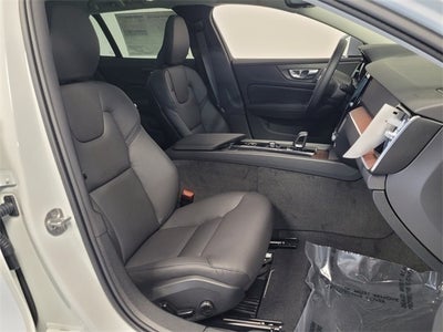 2026 Volvo V60 Cross Country B5 Plus