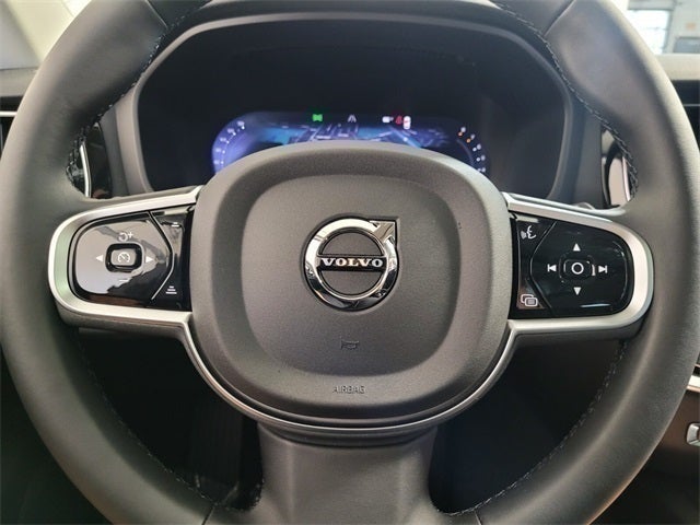 2026 Volvo V60 Cross Country B5 Plus