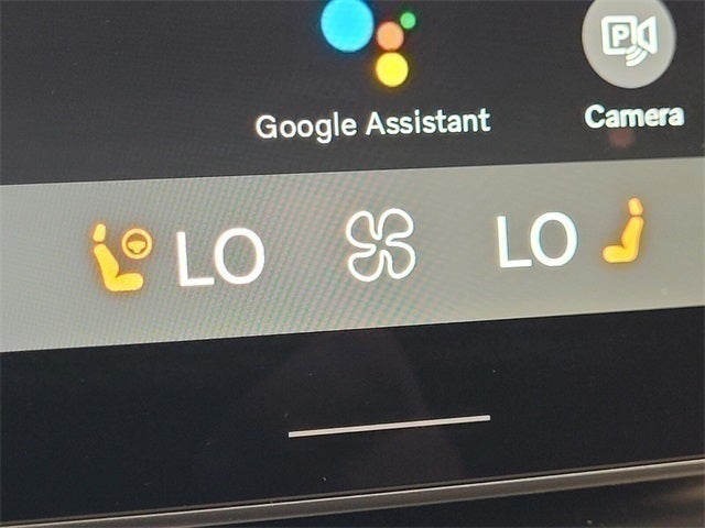 2026 Volvo XC90 B5 Plus