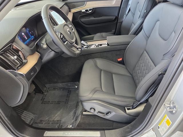 2025 Volvo XC90 B5 Plus 2025.5