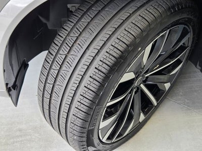 2025 Volvo XC90 B5 Plus 2025.5